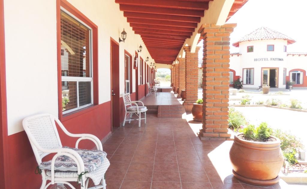 Hotel Plaza Fatima Valle de Guadalupe Bagian luar foto